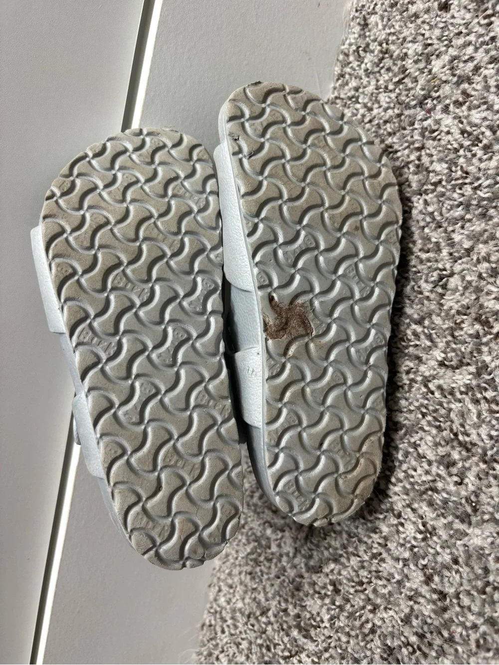 Birkenstock Waterproof Silver Textured Buckle Sandals Size 28 (10c)